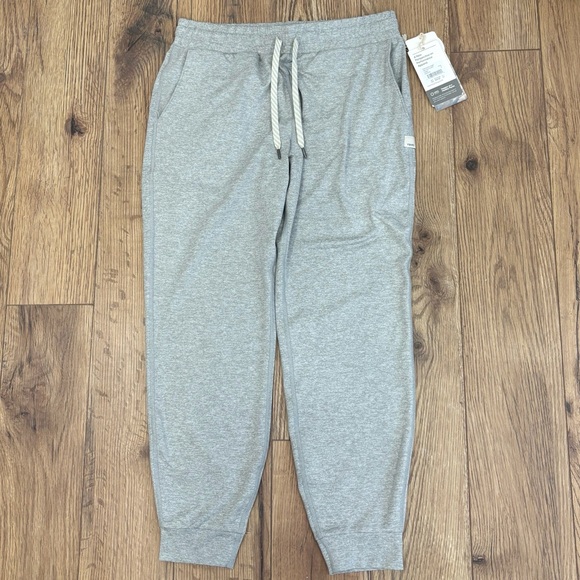 Vuori Pants - NWT Vuori Performance Jogger In Pale Grey Heather Size Small